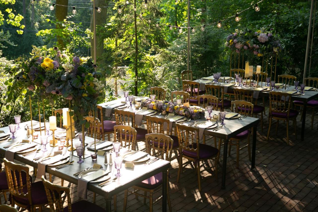 Faunbrook Bed & Breakfast (Adults Only) West Chester Exterior photo